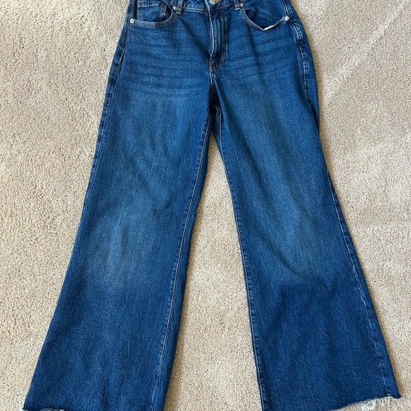 Women's Mid Rise Wide Leg Jeans - Picture 2 of 7